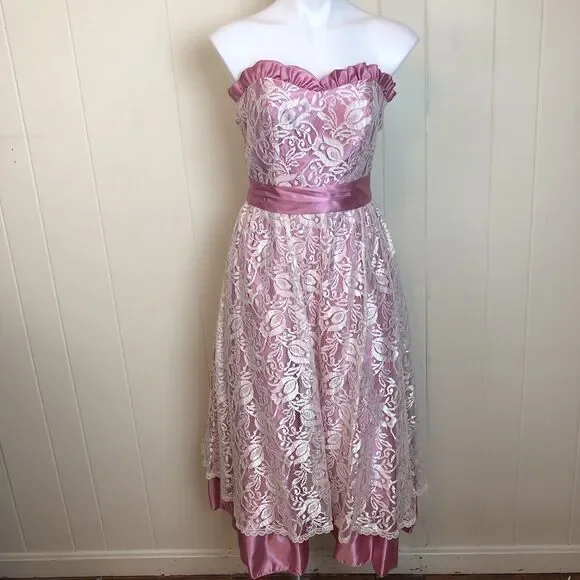 Vintage 80s 90s Fit & Flare Strapless Lace Party Dress XS Rockabilly Tea Dress Vintage 80s 90s Fit & Flare Strapless Lace Party Dress XS Rockabilly Tea Dress